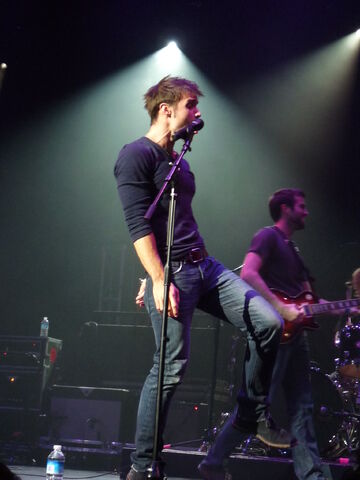 File:Kris-Allen-flickr-5122152402 7c39f9cef0 o.jpg