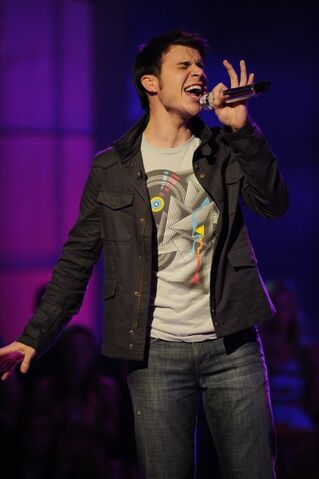 File:Kris Allen imdb 99.jpg