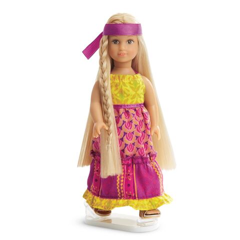 File:Julie2016SpecialEditionMini.jpg