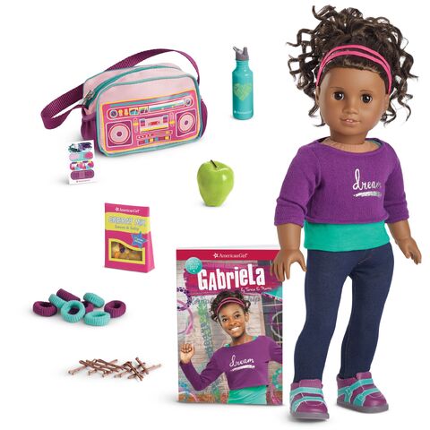 File:GabrielaAndAccessories.jpg