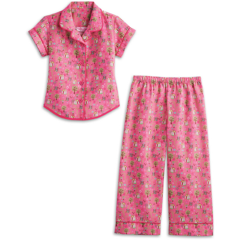 File:EnchantedGardenPJs girls.png