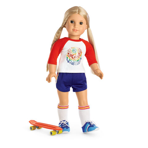 File:JulieSkateboardingSet.jpg