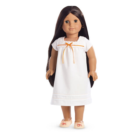 File:BFJosefinaNightgown.jpg