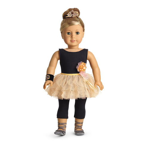 File:IsabellePerformanceSet.jpg