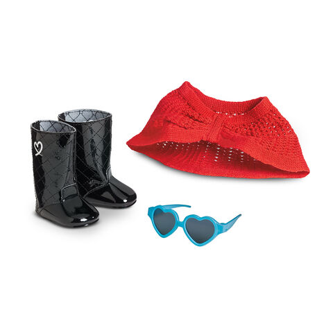 File:GraceSightseeingAccessories.jpg