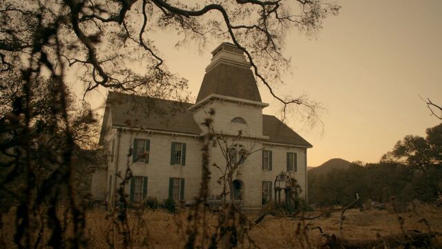 File:Roanoke House exterior01.jpg