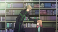 Kent Pats The Heroine