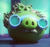 Доктор Свин Пигги Тейлз.png