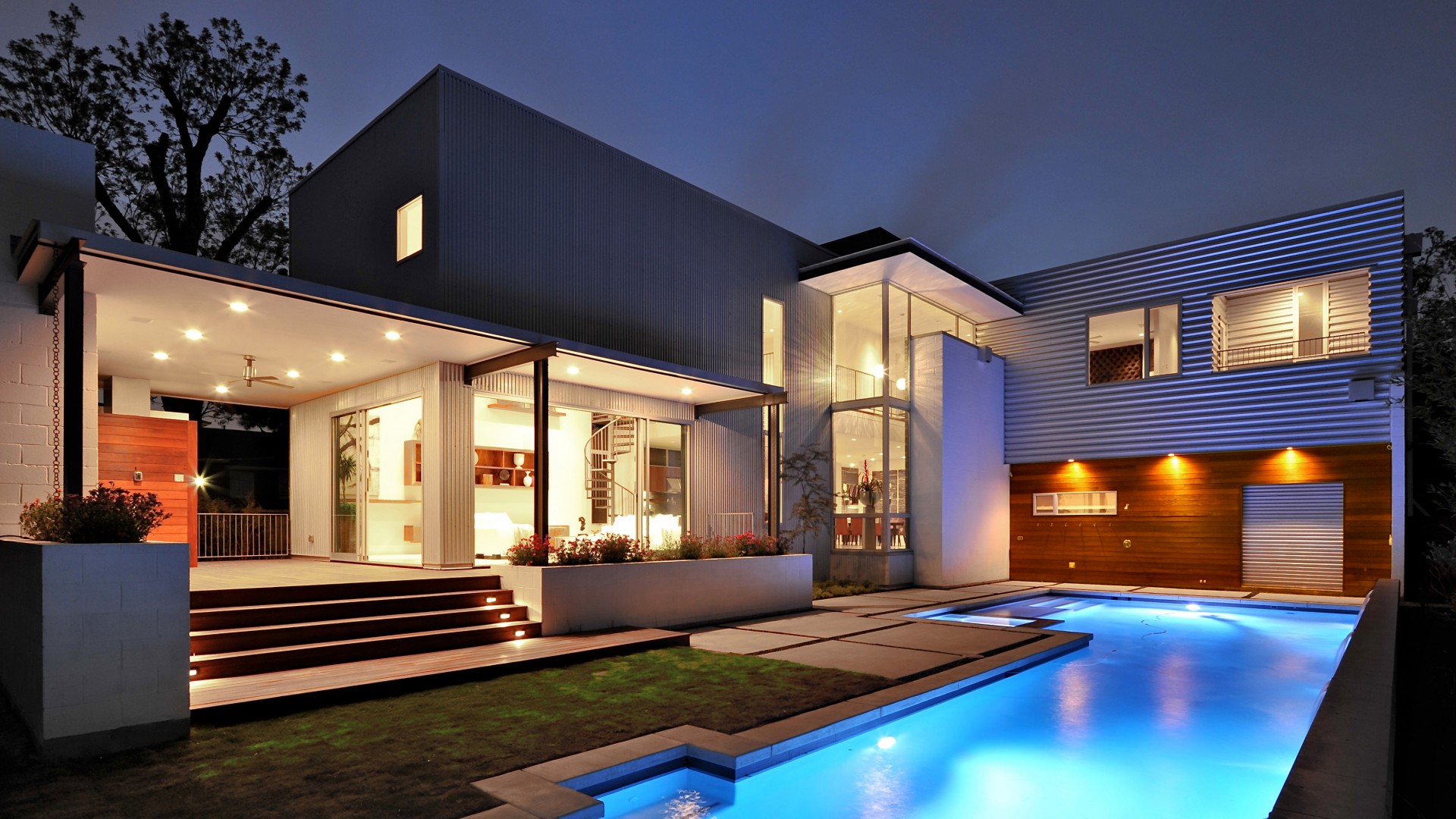 Chic rich houses with pool jpg