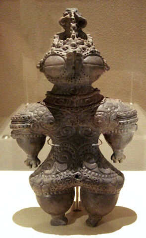 File:AncientStatue.jpg