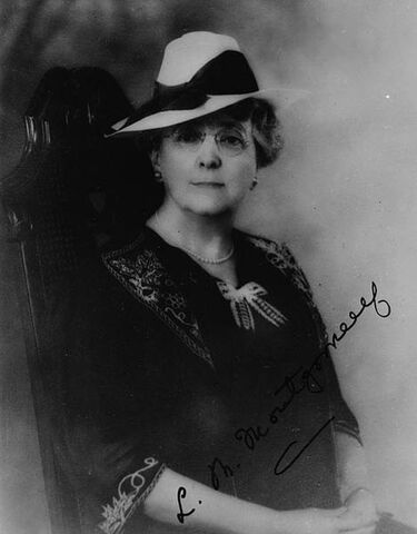 File:Lucymaudmontgomerypic2.jpg