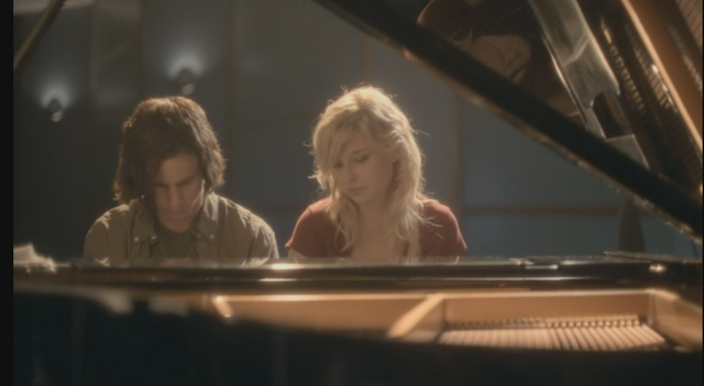 File:Piano.png