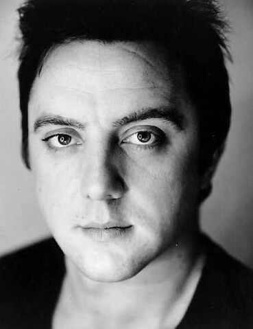 File:Serafinowicz.jpg