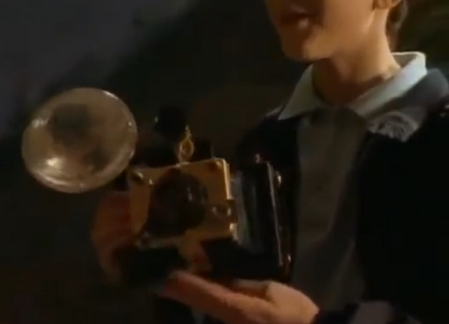 File:8curiouscamera.png