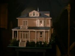 1Dollmakerthedollhouse
