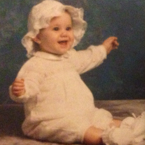 File:Baby Ariana.png