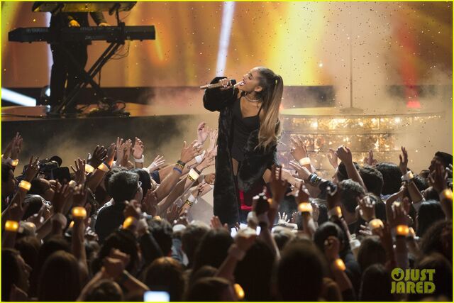 File:RDMA2016Ariana9.jpg