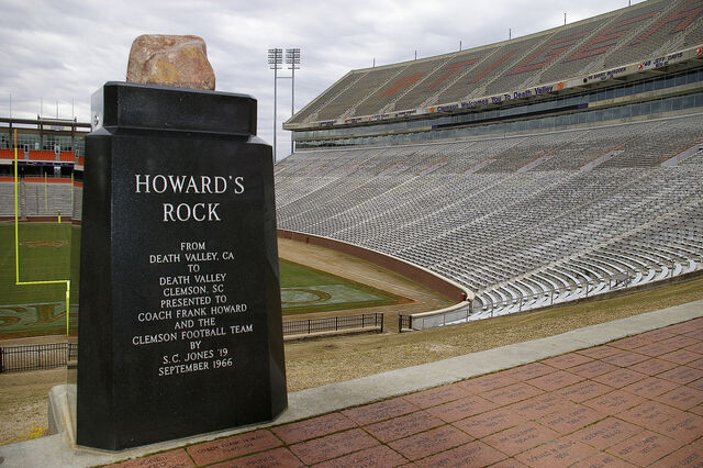 File:Howard's Rock.jpg