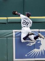 File:Curtis Granderson Catch.jpg