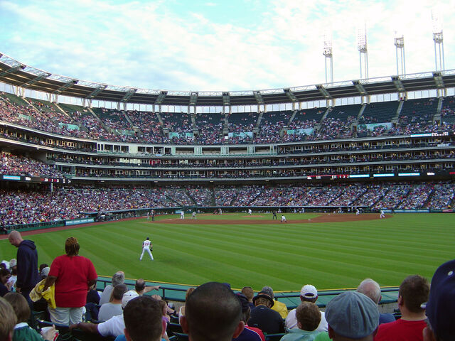 File:Jacobs Field-1195669295-859.jpg