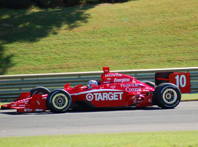 File:Dan Wheldon-1209749554-142.jpg