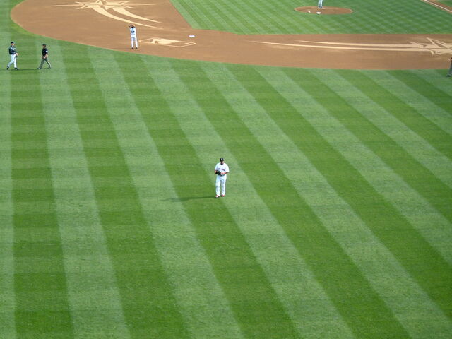 File:Safeco Field-1195606431-172.jpg