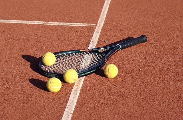 File:Tennis Racket and Balls.jpg