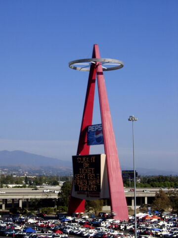 File:Angel Stadium-1195658150-415.jpg