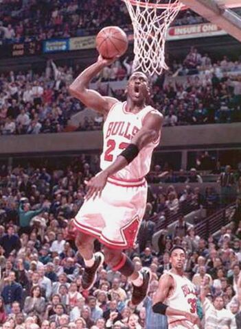 File:1189849019 Flying Michael.jpg