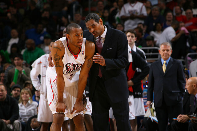 File:47dffcb958b1b20334c99ecc33345ab9-getty-76075377jg014 spurs sixers.jpg