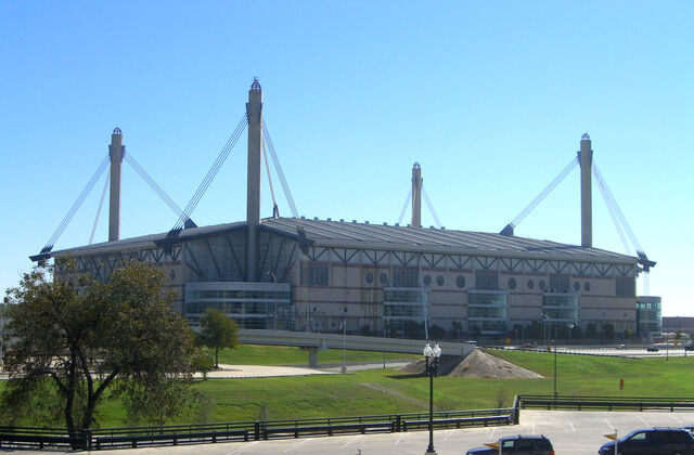 File:Alamodome.jpg