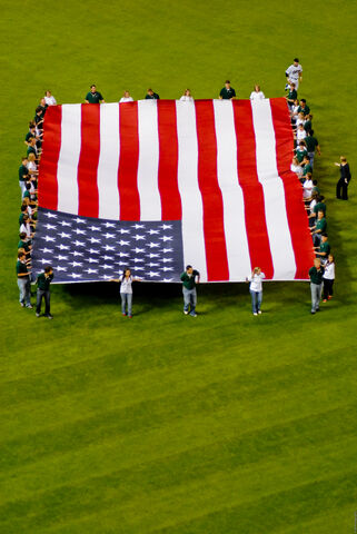 File:Minute Maid Park-1195671468-716.jpg