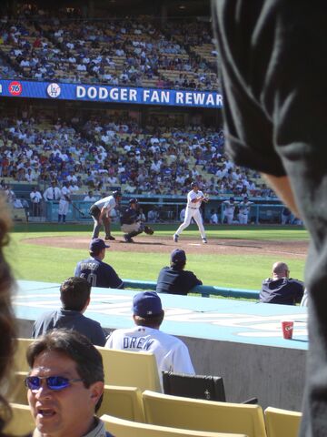 File:Dodger Stadium-1195663721-792.jpg
