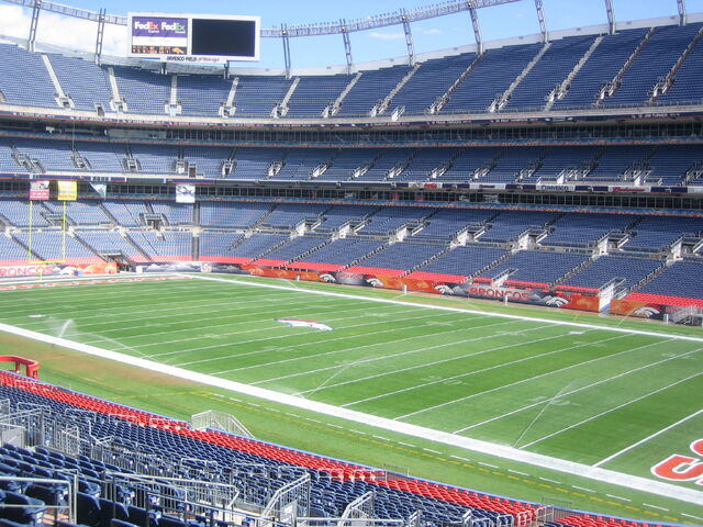 File:Mile High-1195802038-542.jpg