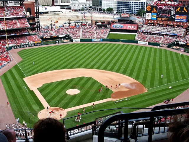 File:Busch Stadium-1195659544-24.jpg