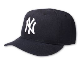 File:Baseball caps yankees.jpg