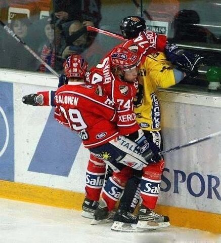 File:Hockey.jpg