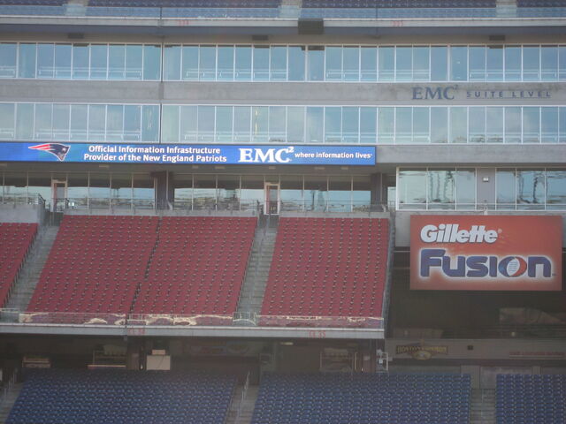 File:Gillette Stadium-1195777237-882.jpg