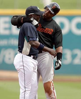 File:Bonds08.jpg