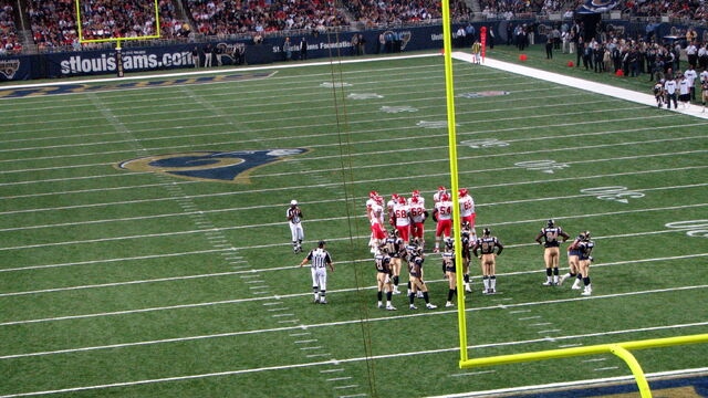 File:St. Louis Rams-1195770662-344.jpg