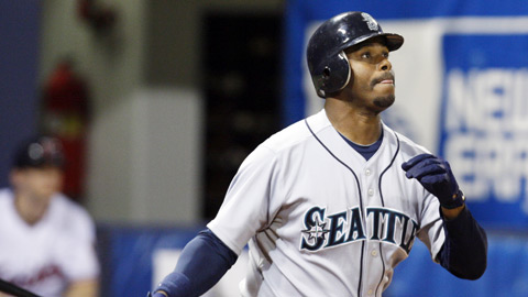1239146462 Ken Griffey makes history