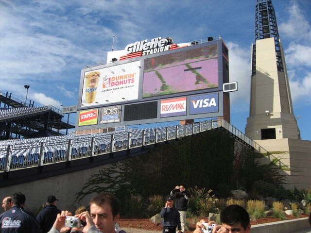 File:Gillette Stadium-1195777218-642.jpg
