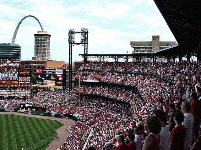 File:Busch Stadium-1195659555-428.jpg