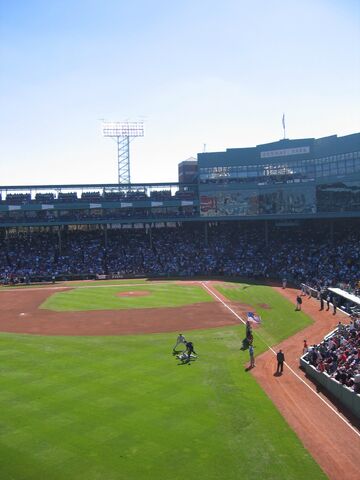 File:Fenway Park-1195665921-474.jpg