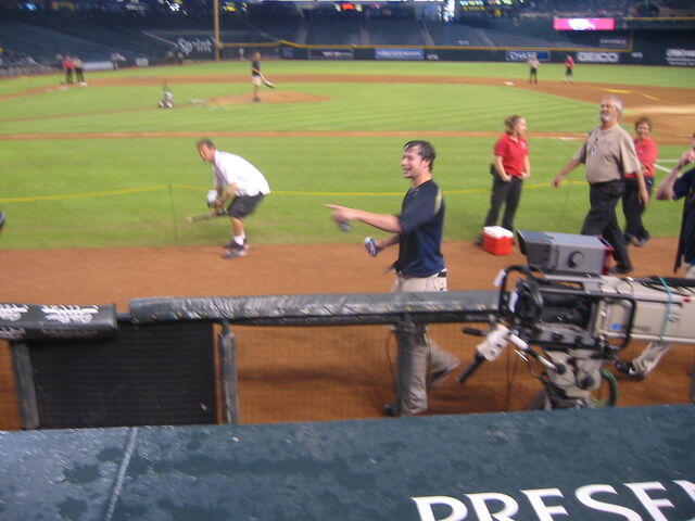 File:Chase Field-1195661008-513.jpg