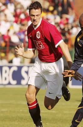 File:1198159230 Jonnyevans1.jpg