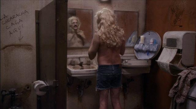 File:4x09 Smashed (91).png
