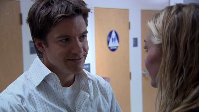 File:2x01 The One Where Michael Leaves (103).png