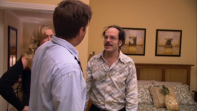 File:3x05 Mr. F (13).png