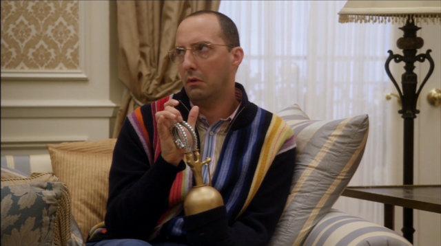 File:4x10 Queen B. (26).png